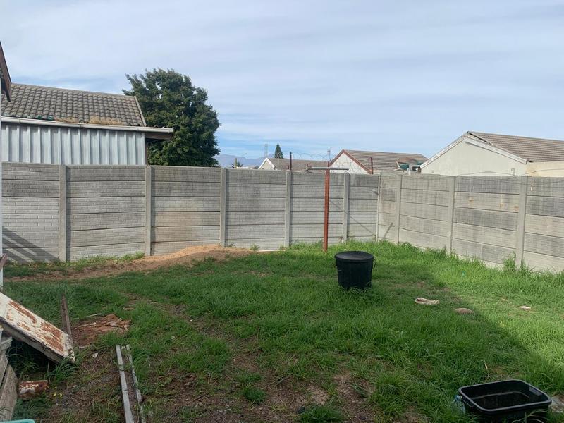 2 Bedroom Property for Sale in Heather Park Western Cape
